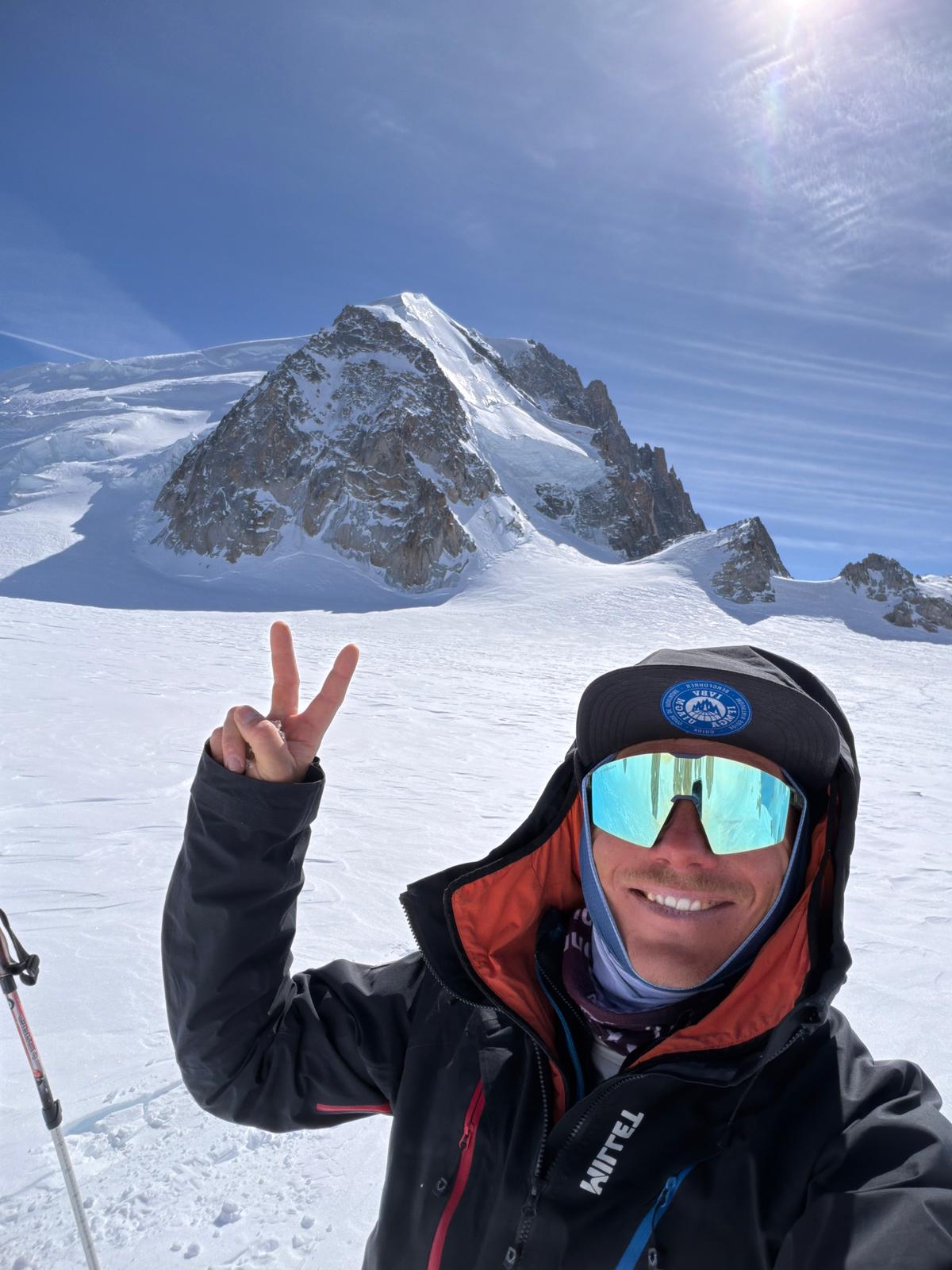 Guide haute montagne Chamonix en Combe de la Vierge